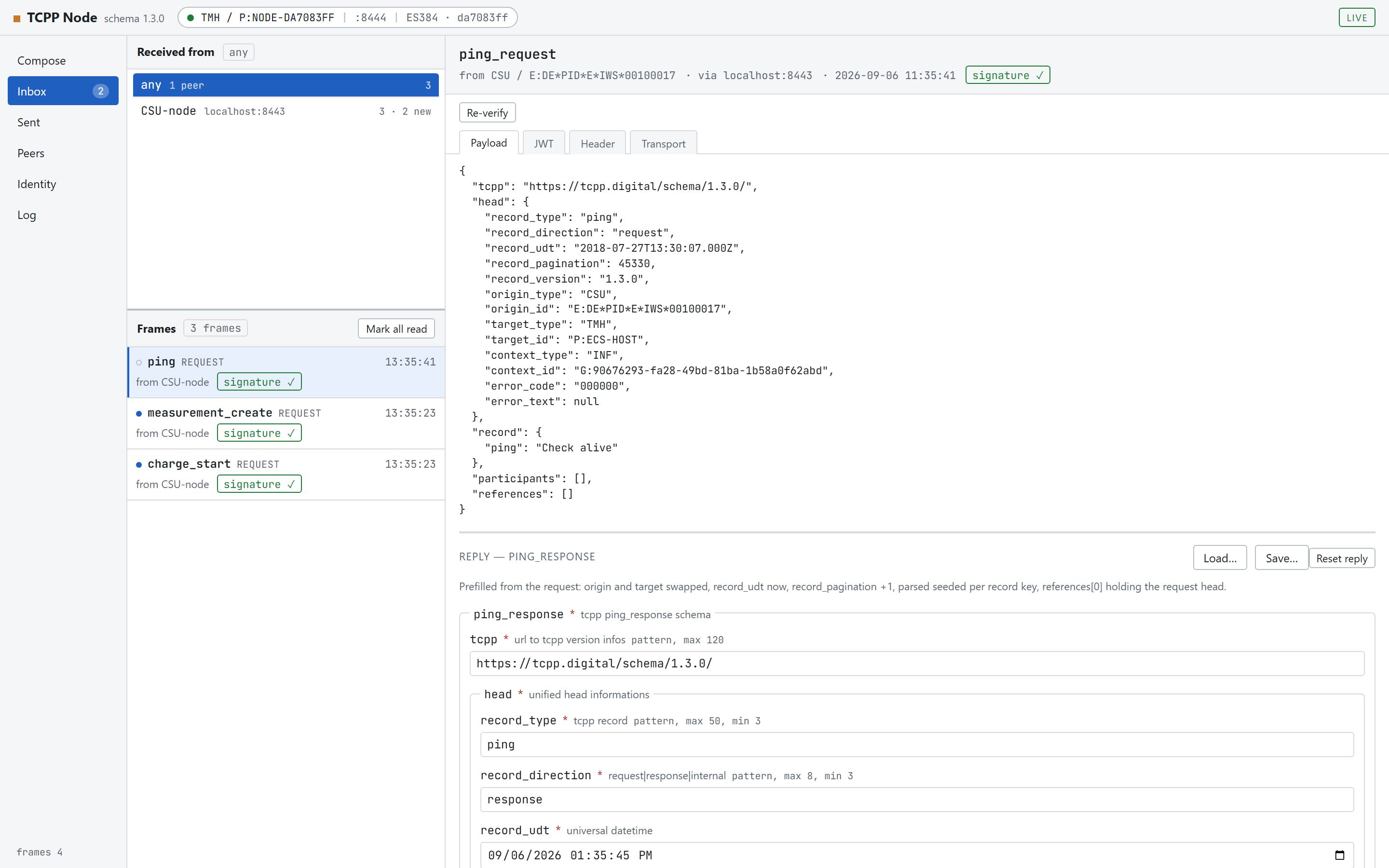 Eine empfangene Ping-Anfrage, geöffnet: Titel, Herkunft, Peer-Adresse, Zeitstempel, Signatur-Badge, Re-verify-Schaltfläche und der Payload-Reiter mit formatiertem JSON.